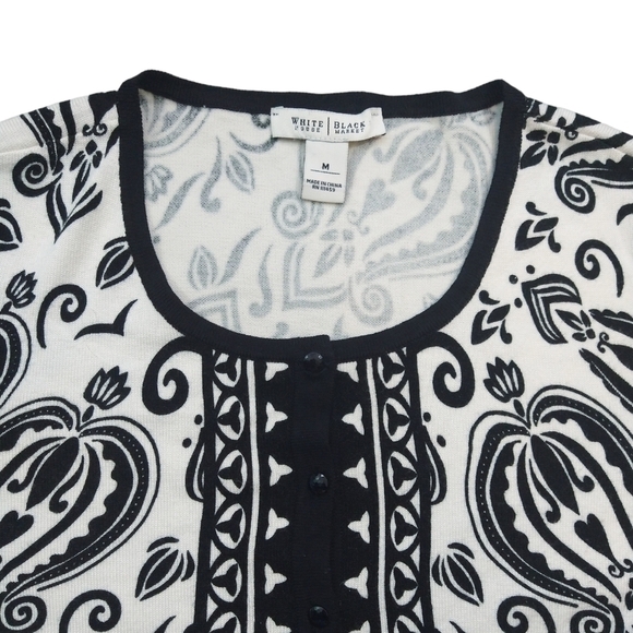 White House Black Market Abstract White Black Button-Up Cropped Cardigan - Picture 4 of 10